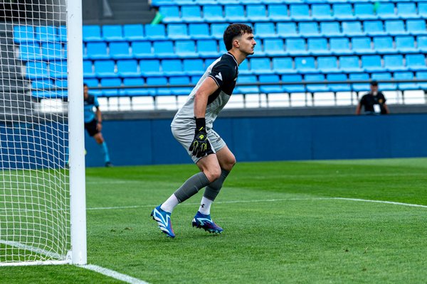 Quels sont les bienfaits de la course en côte pour les marathoniens et comment l'intégrer à leur programme d'entraînement ?